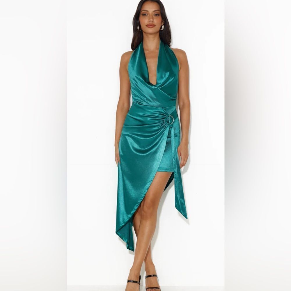 Hello Molly hours of moonlight satin midi dress emerald green